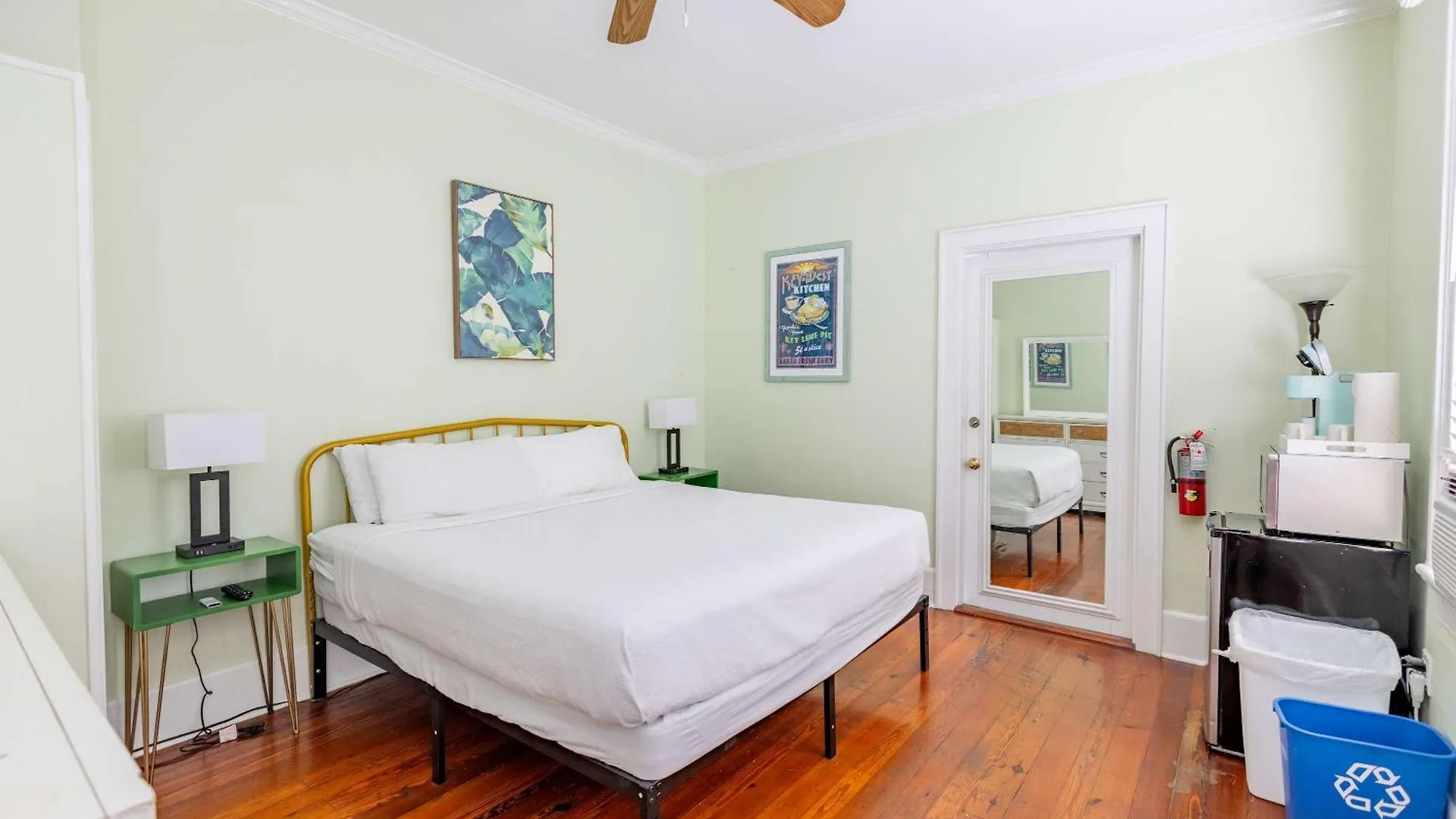 여관 Key Lime Cottage 키웨스트